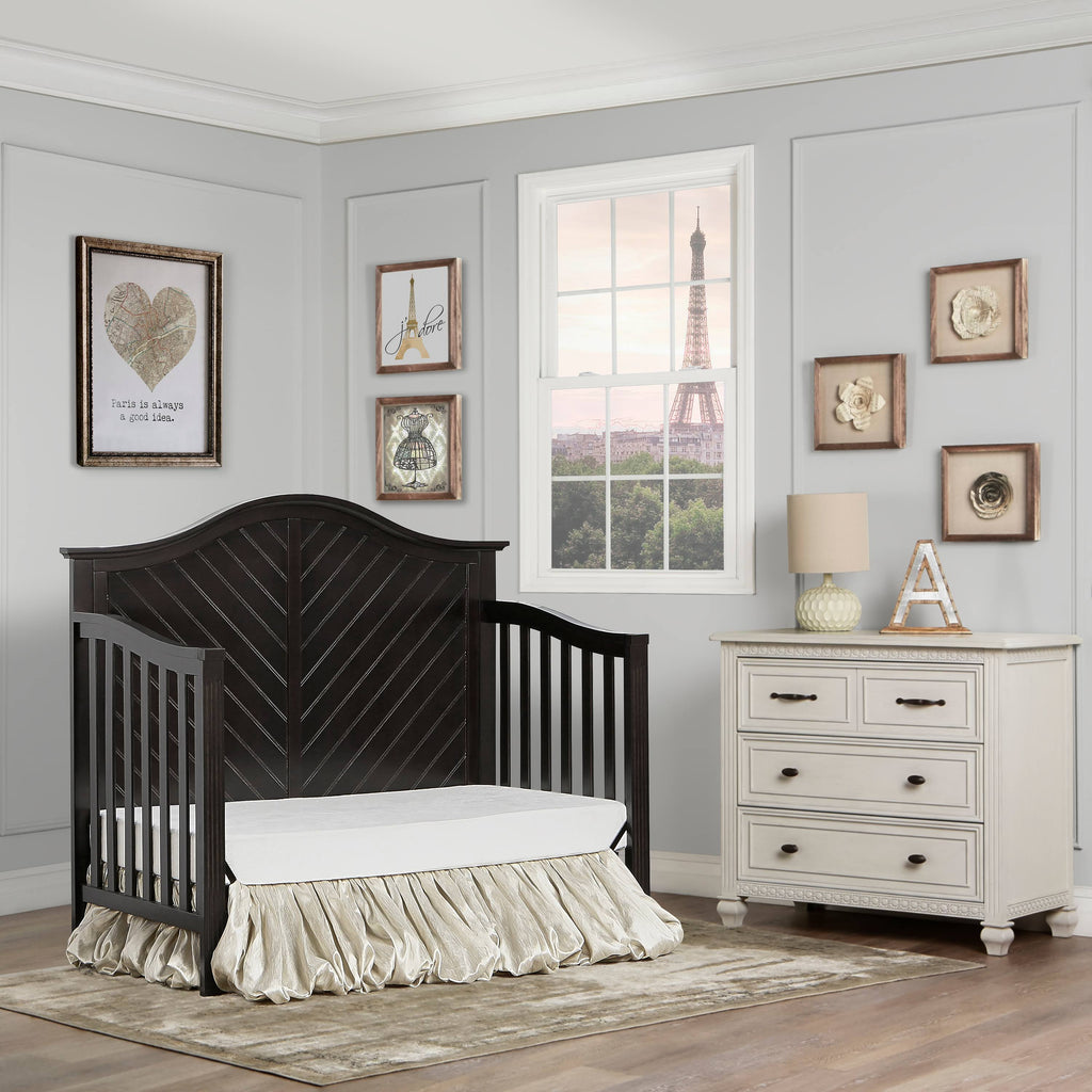 Convertible Crib H2340