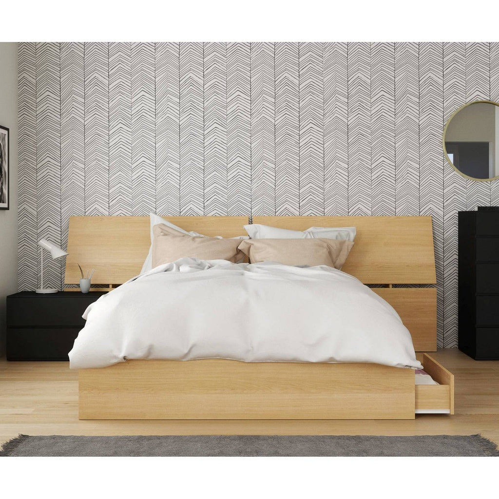 3 Piece Queen Size Bedroom Set, Natural Maple & Black W35859