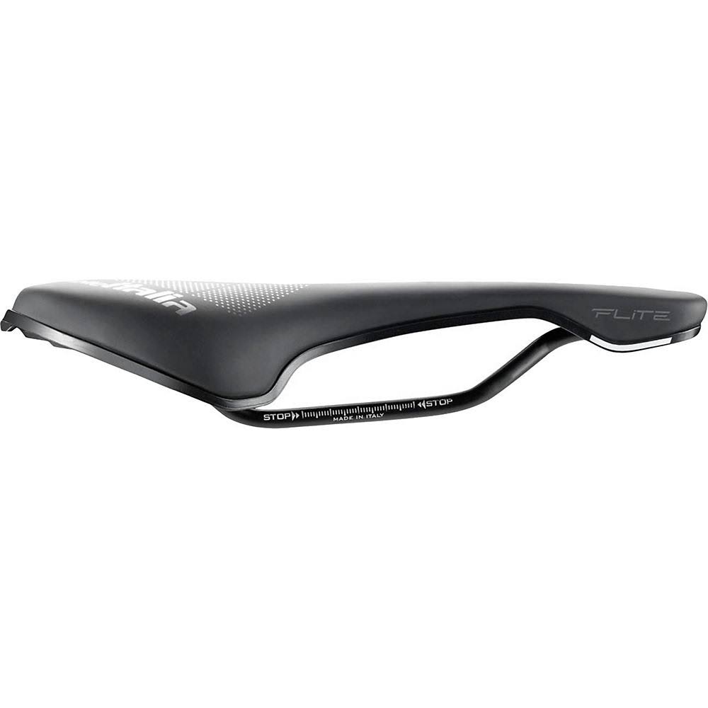 Black-Red Saddle X9351
