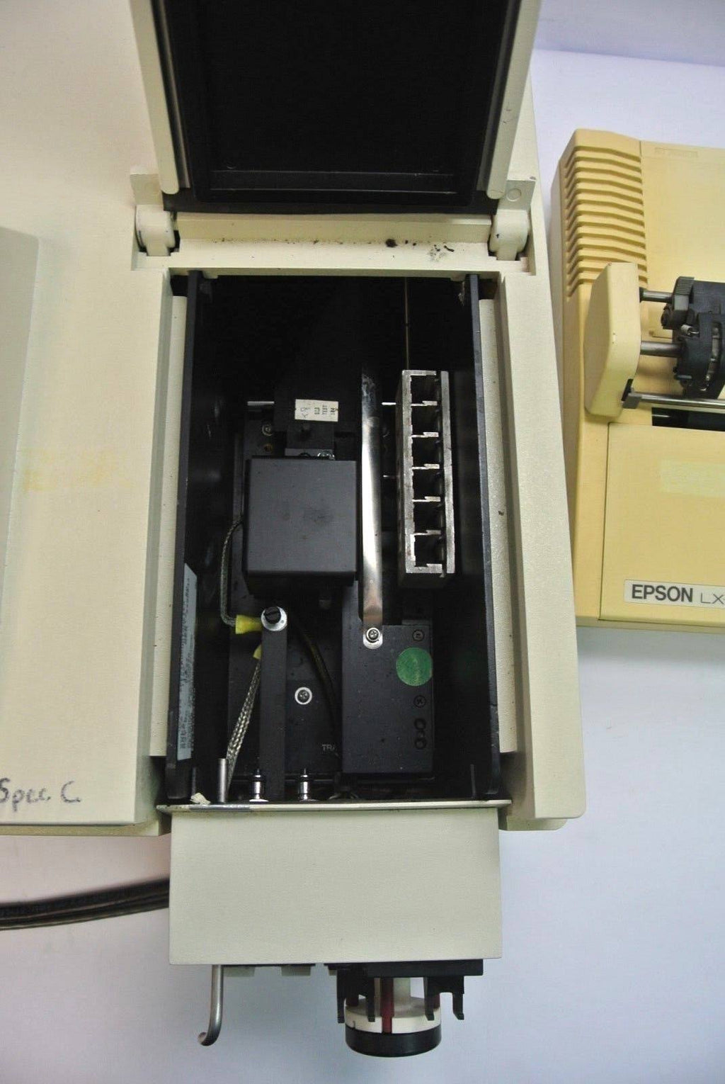 Spectrophotometer with Pump & Printer I220222