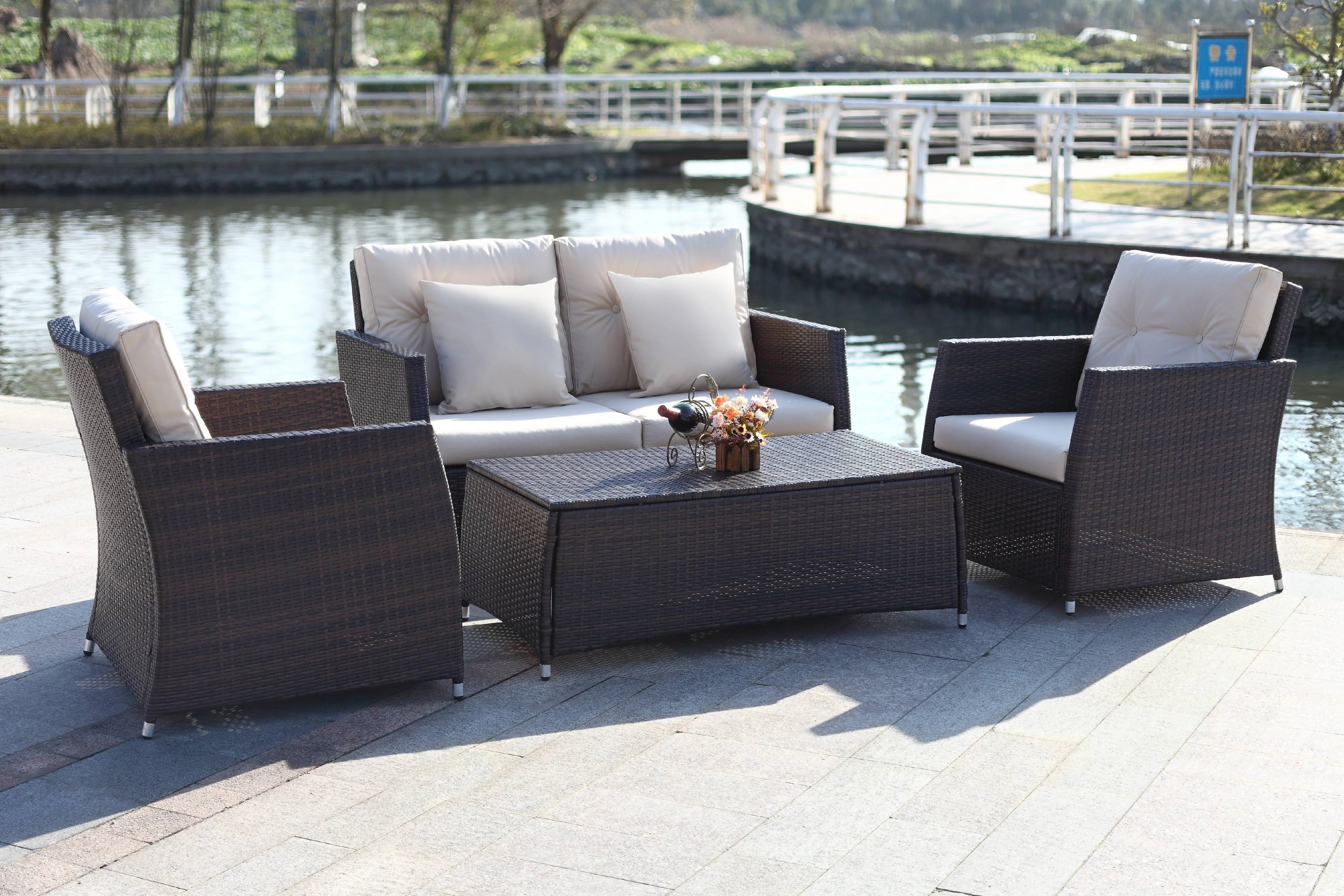 4 Piece Wicker Outdoor Living Set Y1658