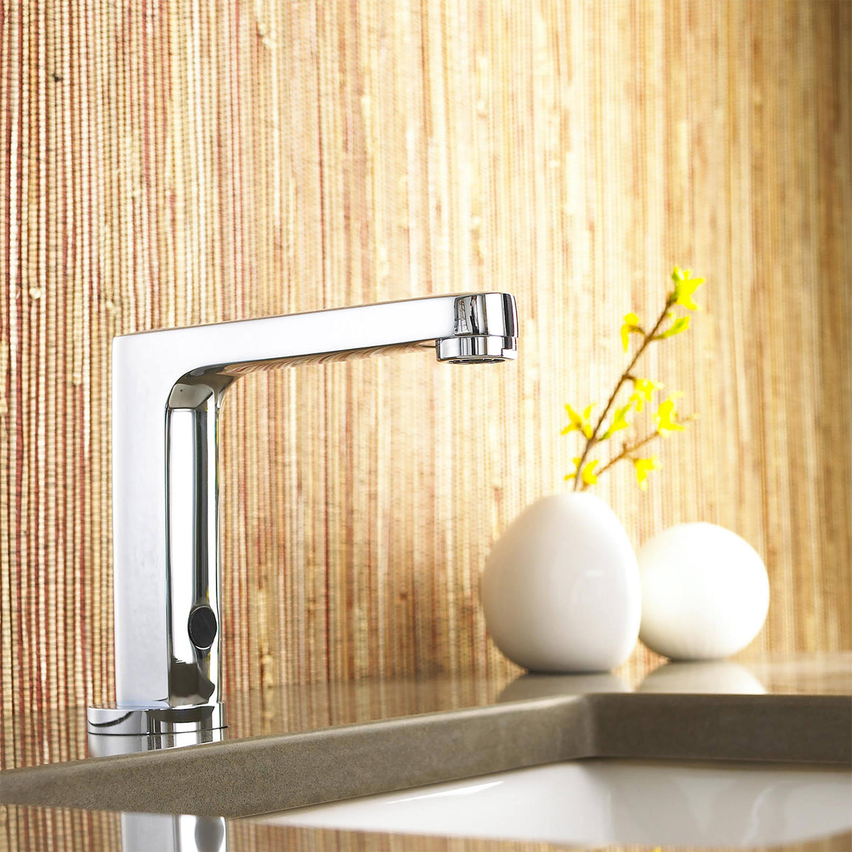 Single Hole Bathroom Faucet N829722