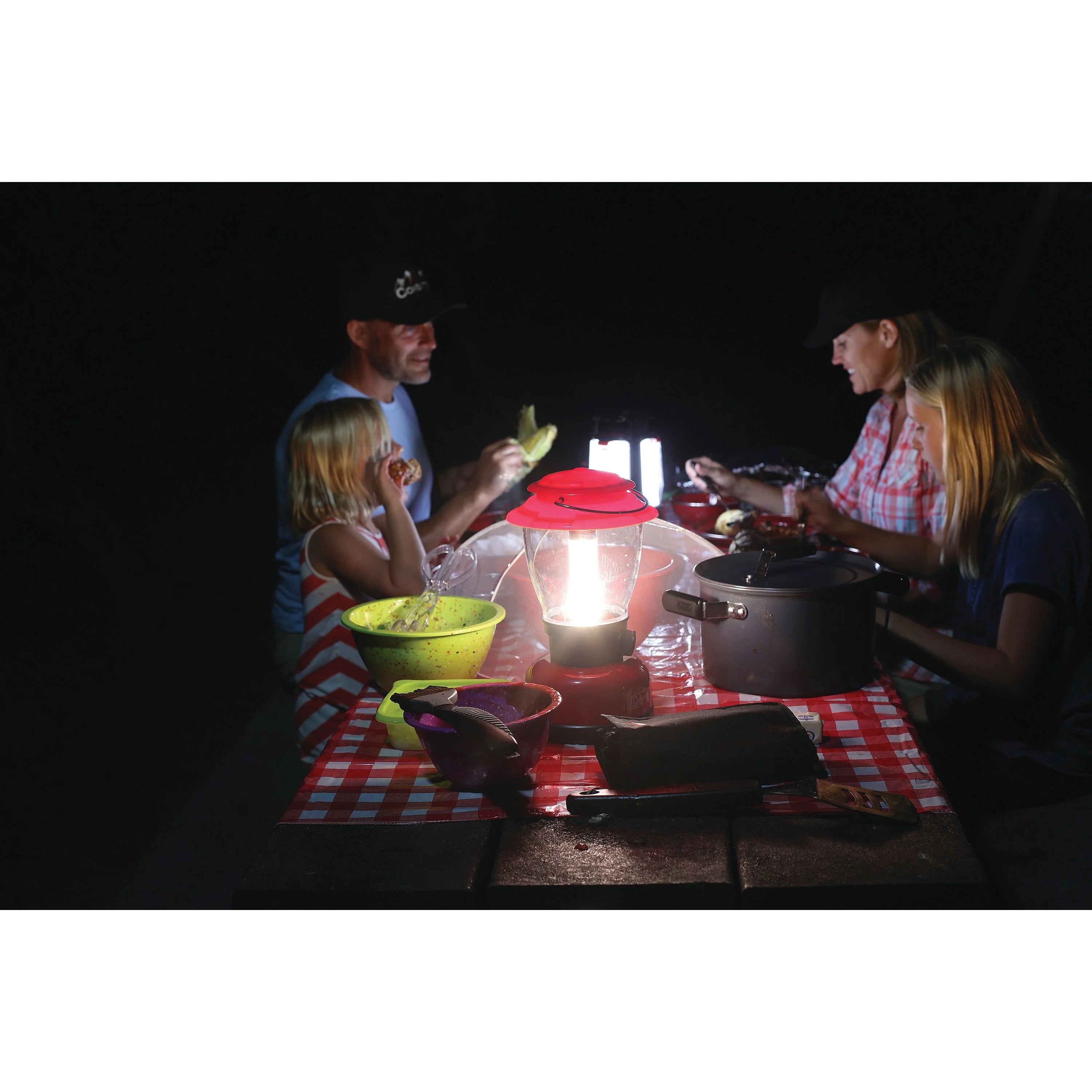 Coleman 700 Lumens Classic XL LED Lantern X982901