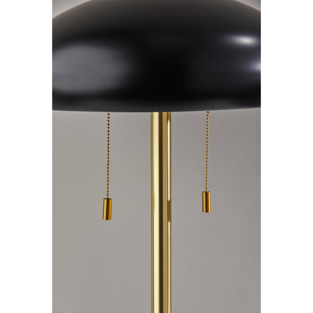 Black Cap Floor Lamp Q66299