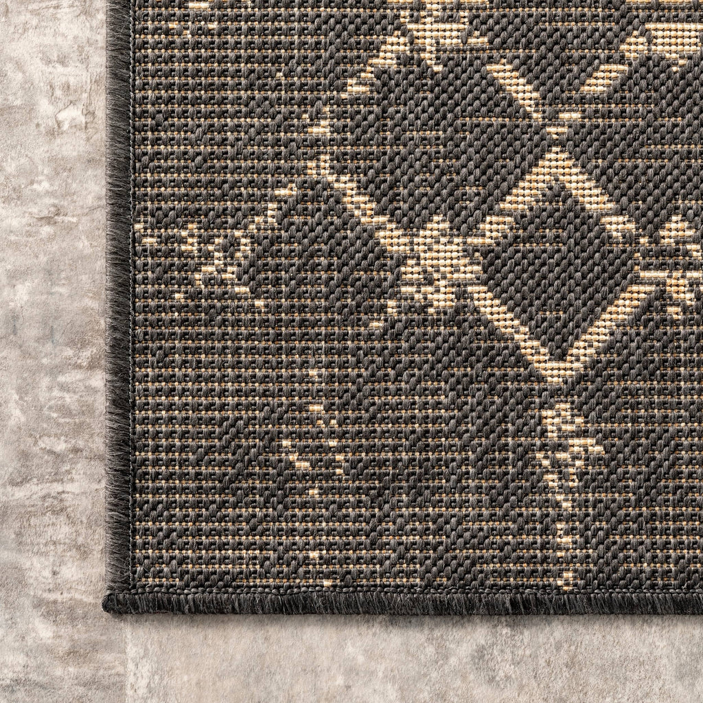 Charcoal Grey Moroccan Trellis Area Rug M5672