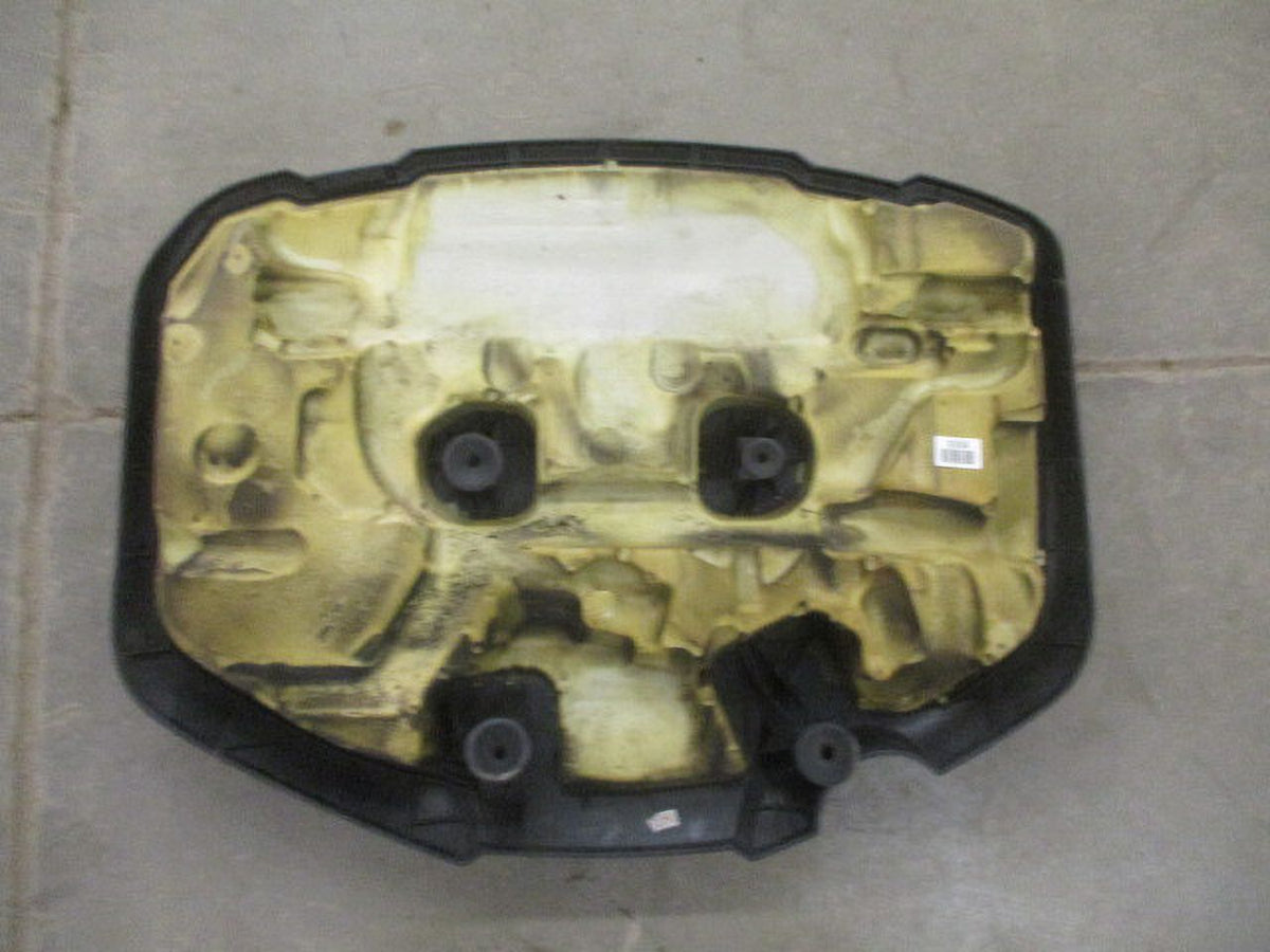 Engine Cover L533574