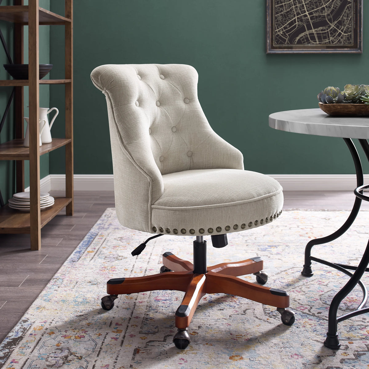 Off-White Swivel Manager's Chair with Adjustable Height F403583