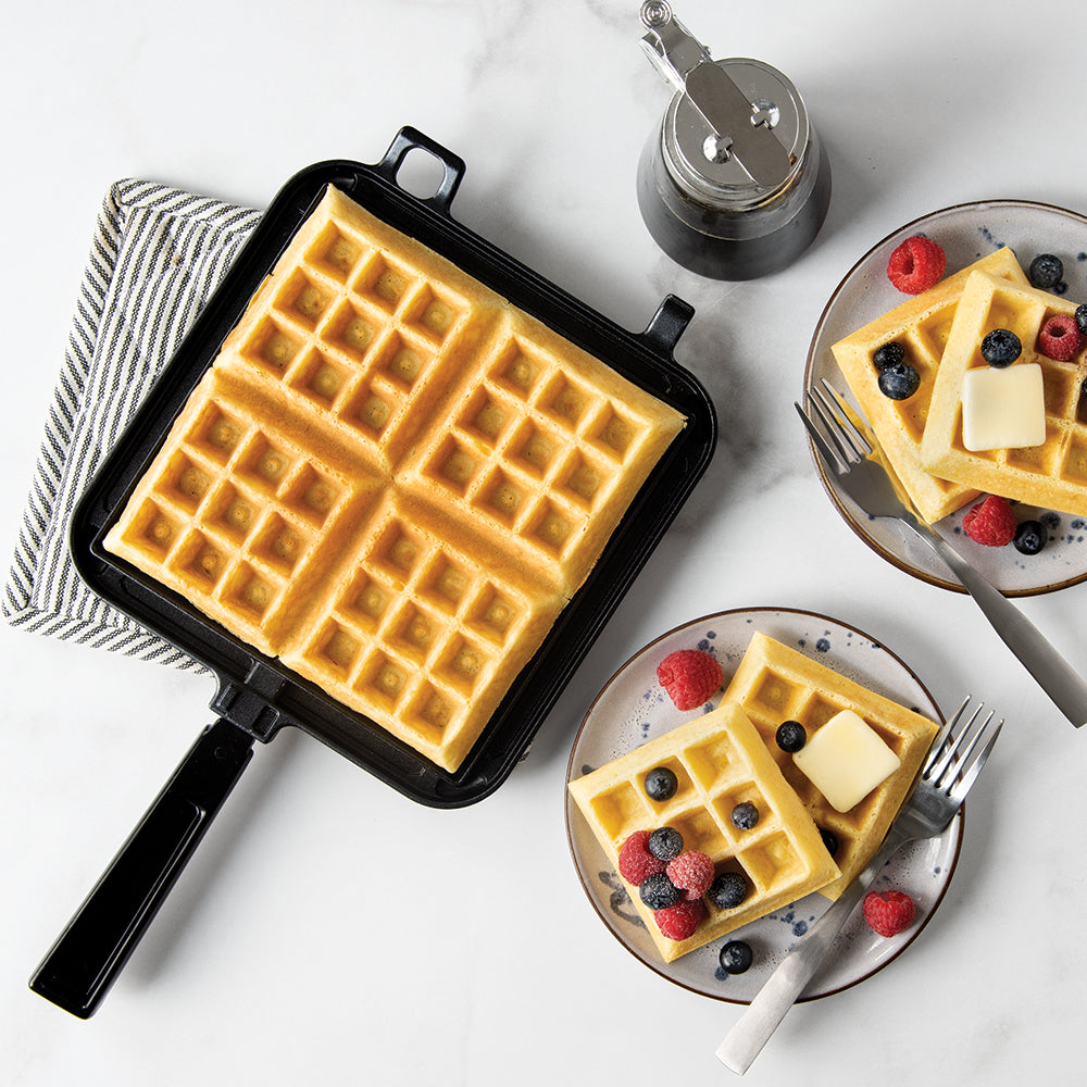 Cast Aluminum Stovetop Belgian Waffler H967