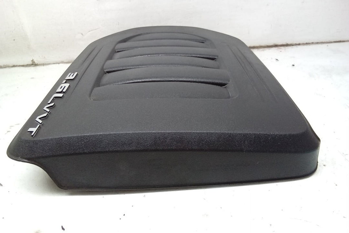 18 2018 Dodge Caravan Engine Cover 3.6L OEM Z833