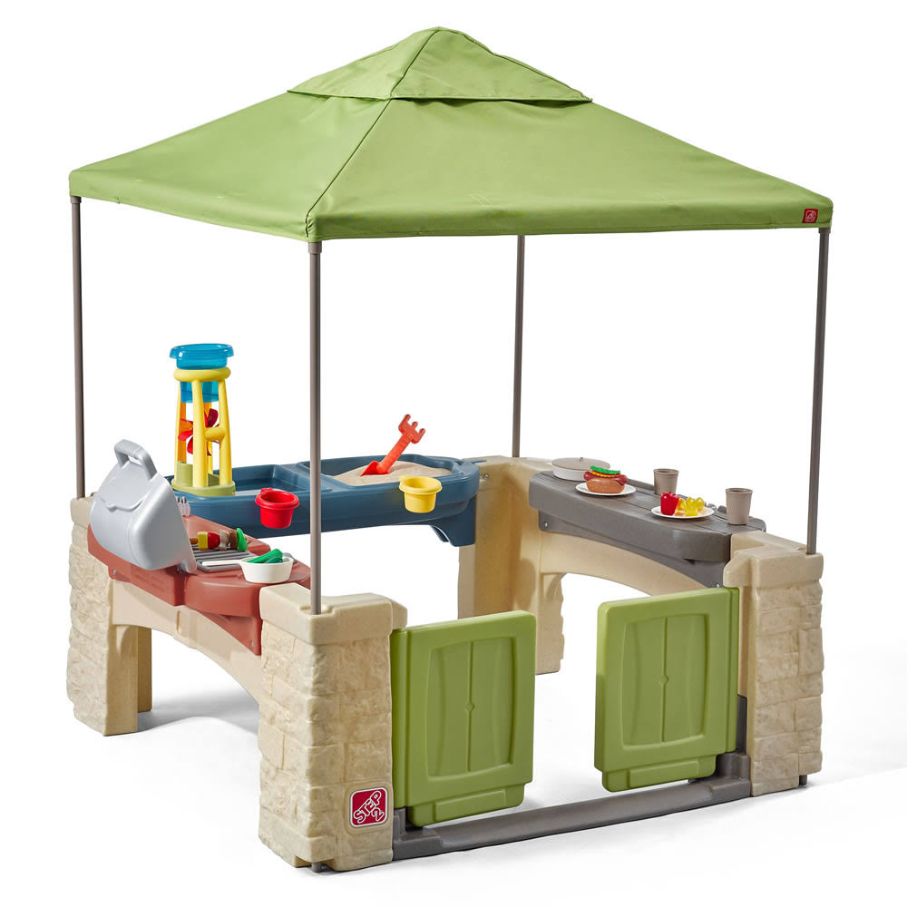 Patio with Canopy R3914