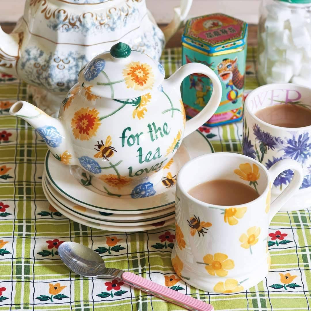 Buttercup Half Pint Mug O73869
