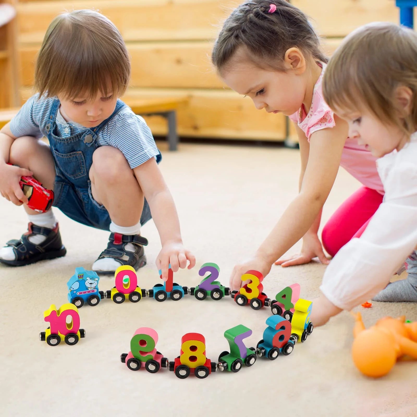 Wooden Magnetic Train Building Blocks Puzzle Toys D596